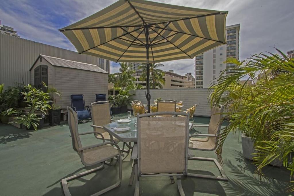 Hawaiian King Aparthotel Honolulu Exterior foto