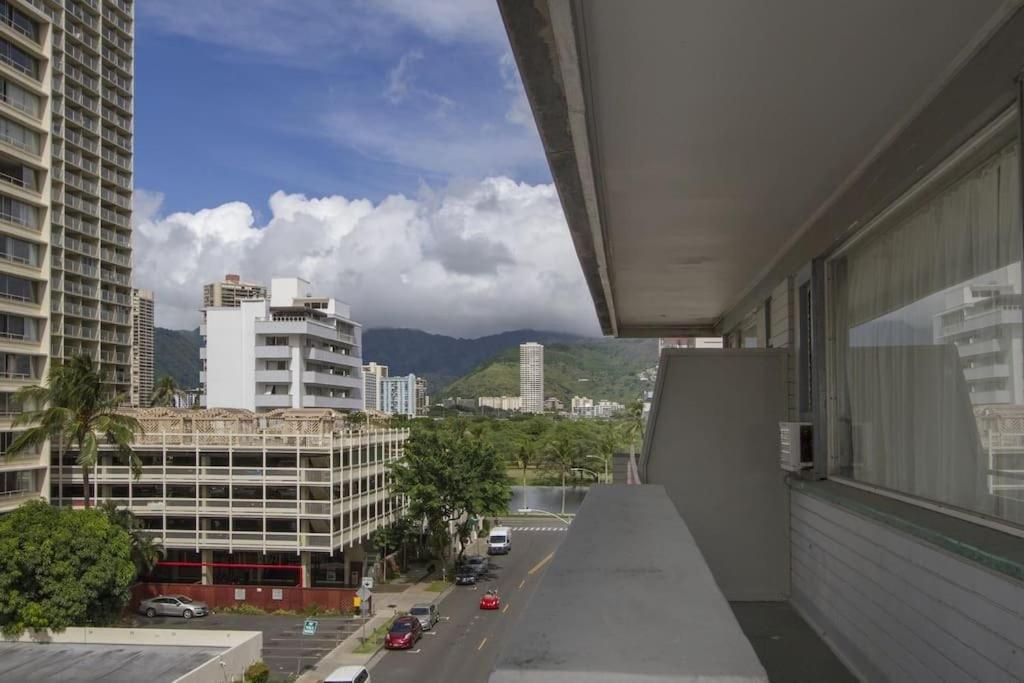 Hawaiian King Aparthotel Honolulu Exterior foto